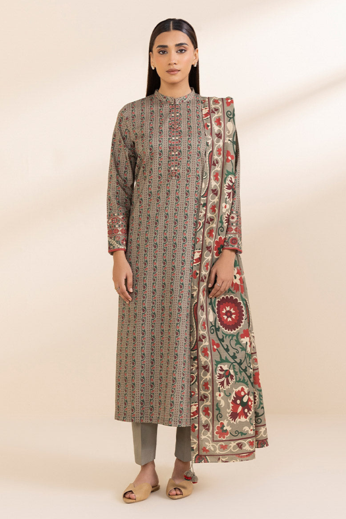 SAPPHIRE PRINTED LAWN SUIT